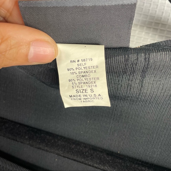 Notations Dressy Cardigan With Attached Tank with Detachable belt Size Small - Picture 3 of 8